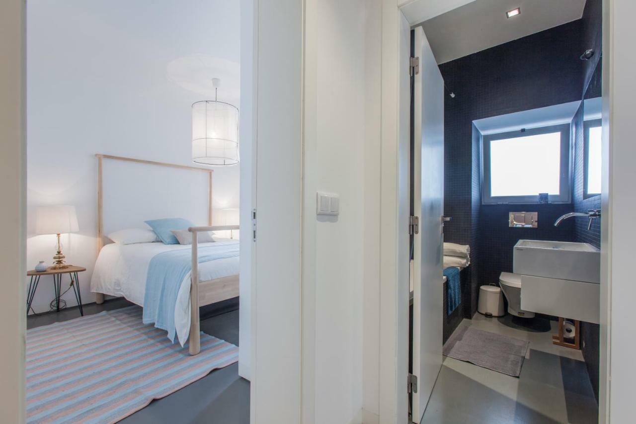 Renovated Apart With Private Courtyard, By Timecooler Lisbon Luaran gambar